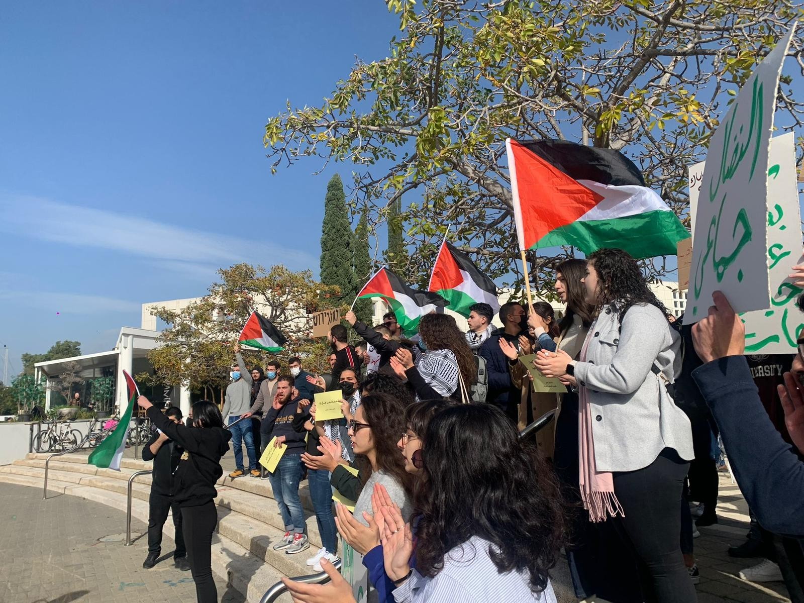 الطلاب العرب ينظمون وقفة غضب من أجل النقب في جامعة تل أبيب (عرب 48)