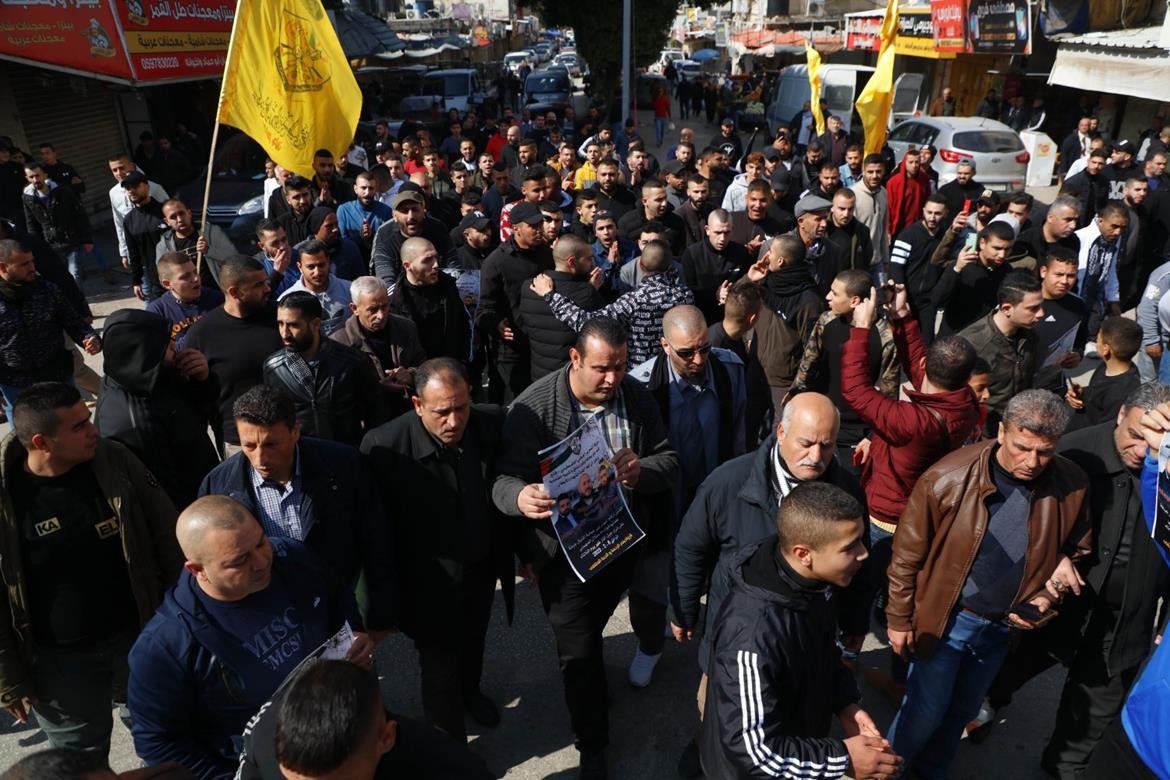 مسيرة غضب في جنين احتجاجا على استشهاد 3 شبان امس برصاص الاحتلال وسط نابلس 