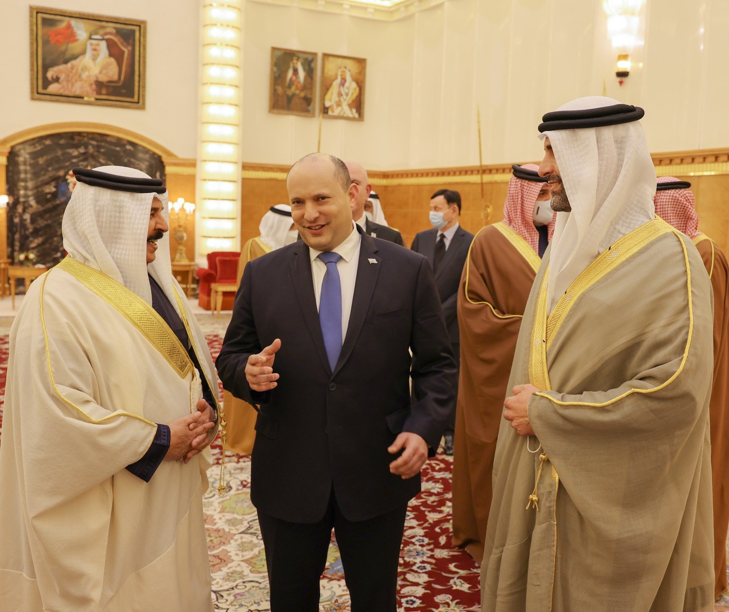 رئيس وزراء إسرائيل نفتالي بينيت في زيارة الى البحرين (2)