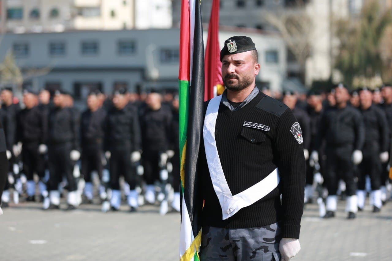 المديرية العامة للتدريب بوزارة الداخلية في غزة تُخرج عددًا من الدورات التدريبية التخصصية