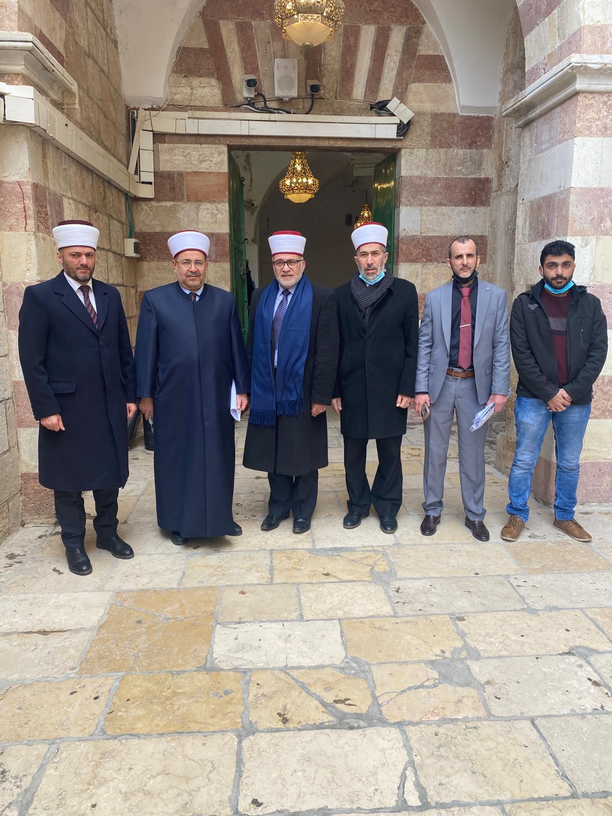 المحكمة العليا الشرعية تعقد جلستها الدورية بالحرم الإبراهيمي الشريف 1