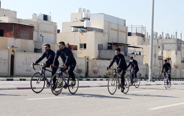 فريق شبابي من مبتوري الاقدام يطمحون بتمثيل فلسطين دوليا في رياضة ركوب الدراجات الهوائية 5
