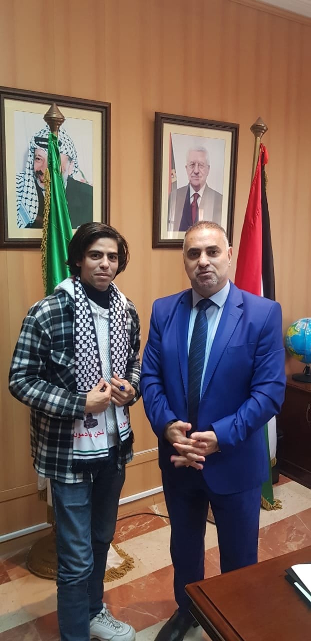 سفارة دولة فلسطين في الجزائر تكرم عدد من الشعراء والروائيين الشباب  1.jpg