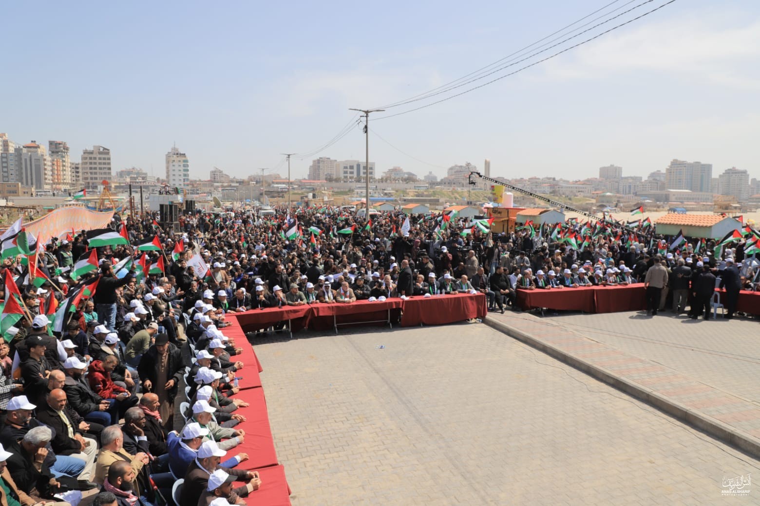 إحياء ذكرى يوم الأرض في ميناء غزة 4.jpg