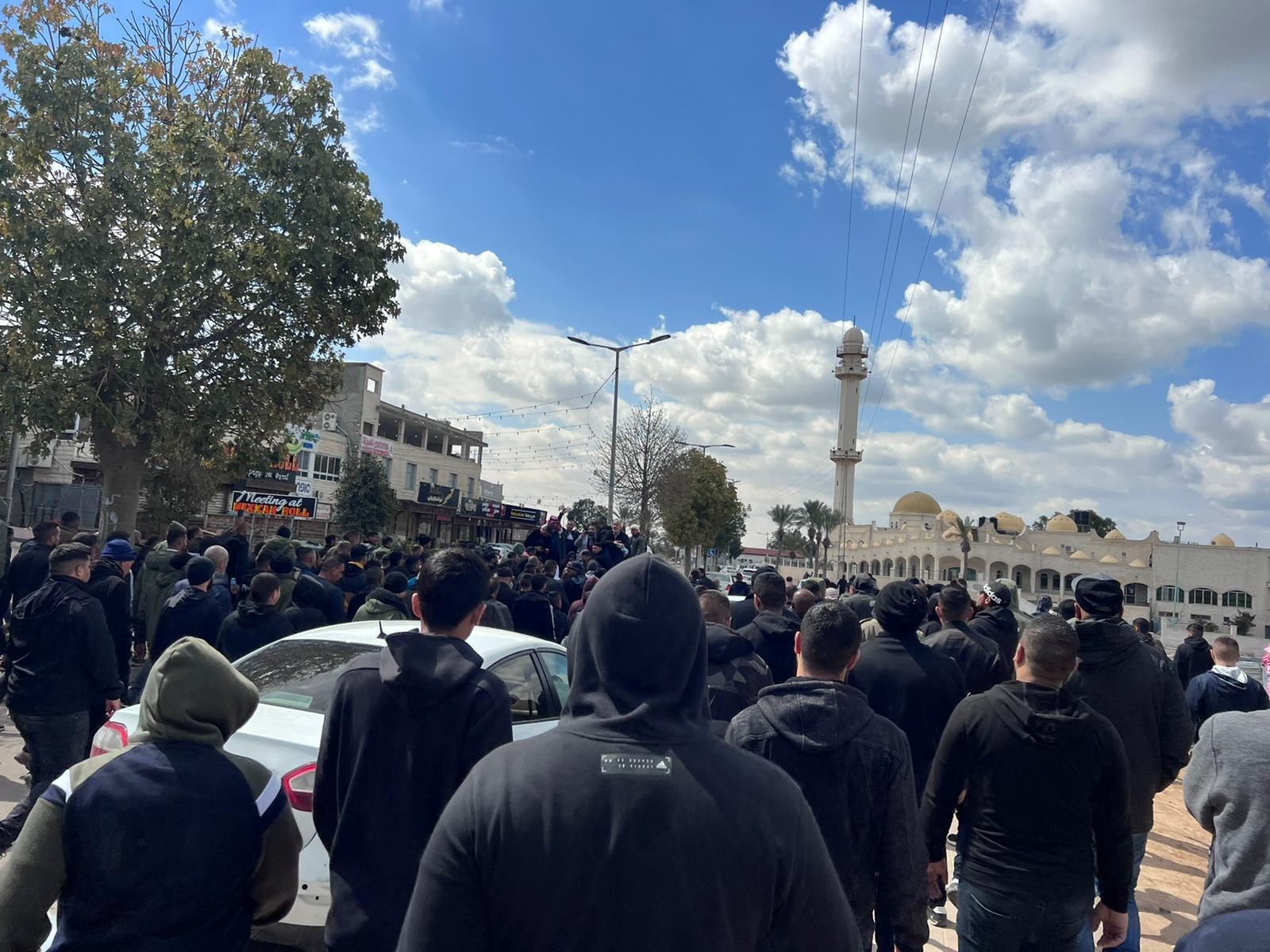 جنازة الشهيد سند الهربد في رهط، اليوم (عرب 48)  8.jpg