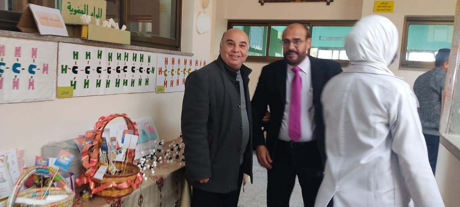 المعرض العلمي التخصصي الأول  بالوسطي  في مدرسة مريم بنت عمران الثانوية للبنات 3.jpg