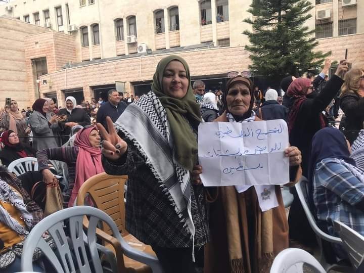 لجنة المرأة في التجمع الفلسطيني للوطن و الشتات تشارك في الفعالية الجماهيرية على شرف الثامن من آذر في جامعة فلسطين التقنية خضوري 1.jpg