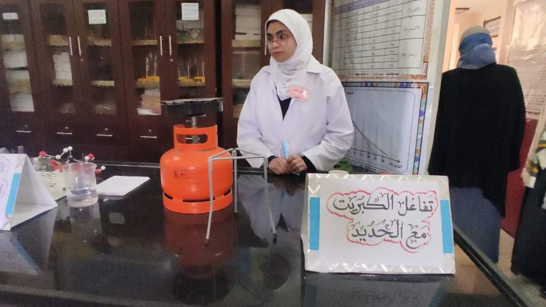 المعرض العلمي التخصصي الأول  بالوسطي  في مدرسة مريم بنت عمران الثانوية للبنات 67.jpg