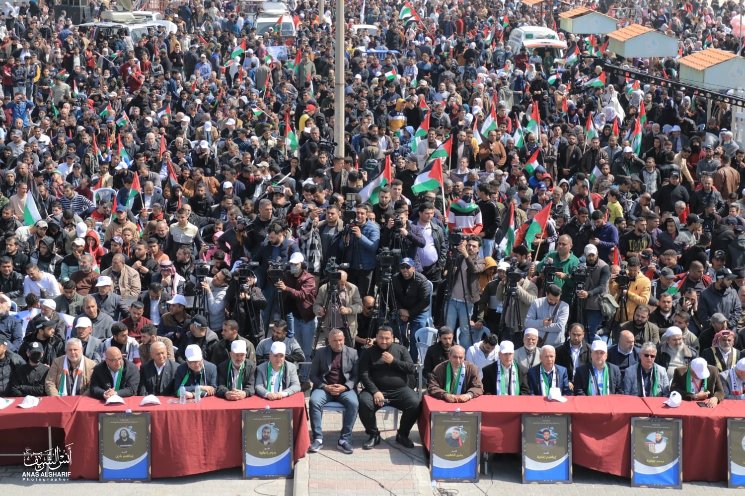 إحياء ذكرى يوم الأرض في ميناء غزة 6.jpg