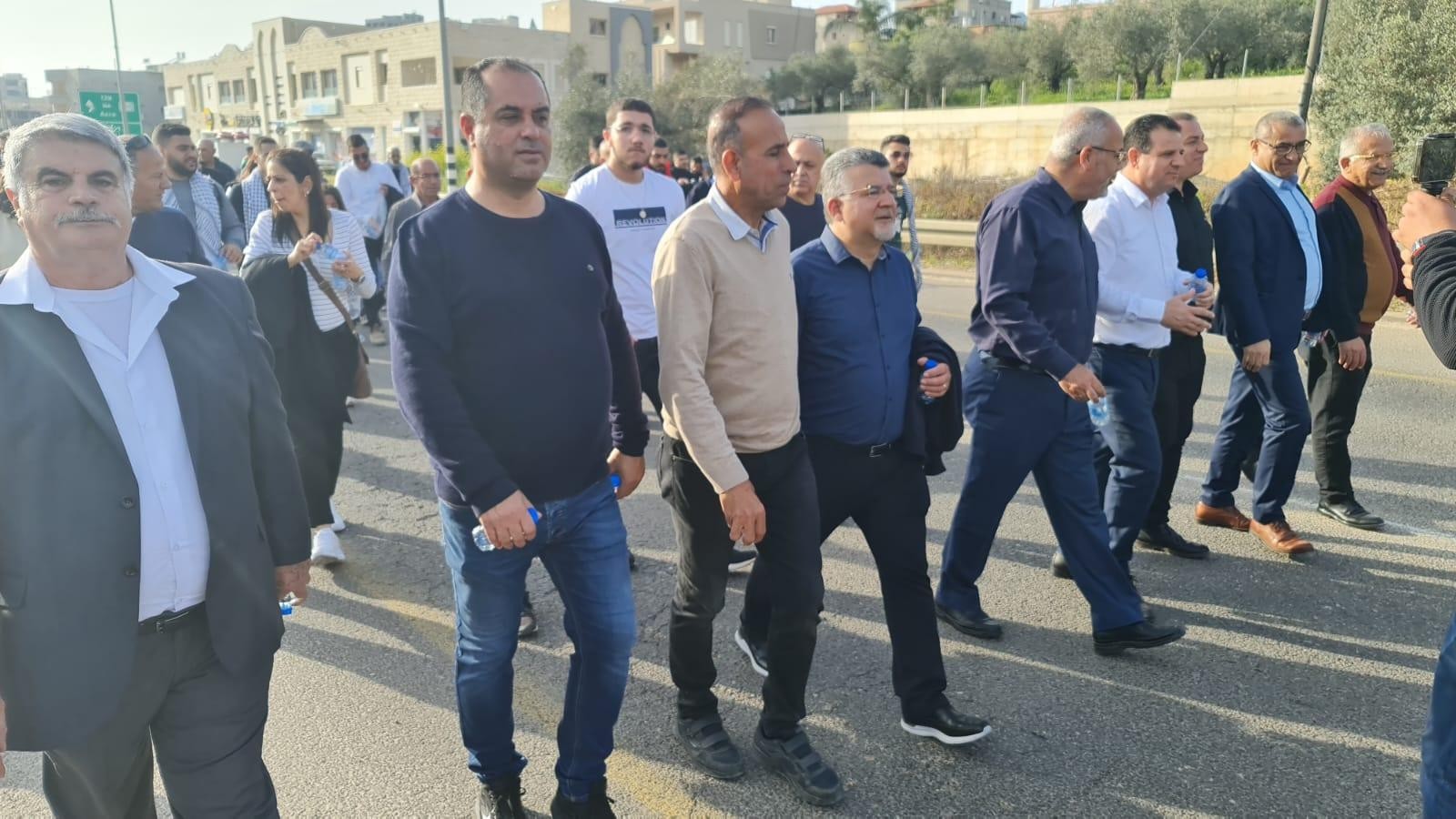 يوم الأرض في البطوف 3.jpg