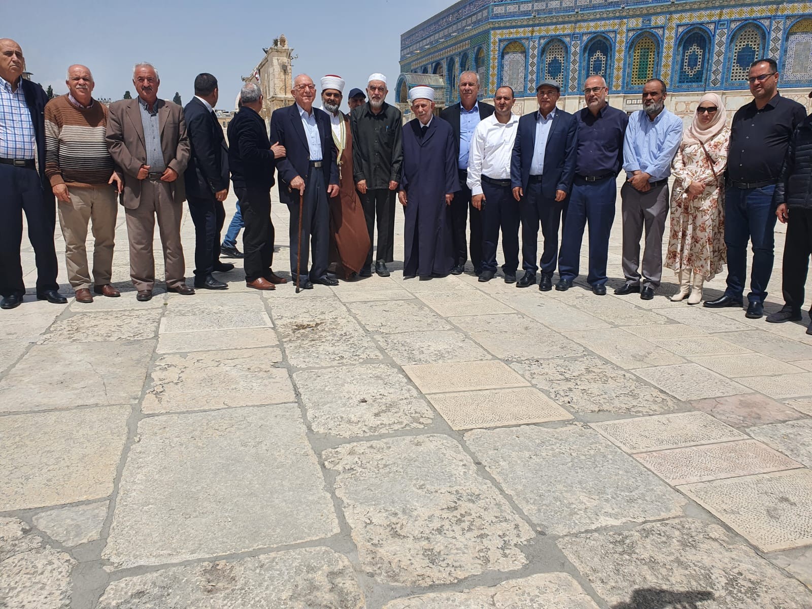 لجنة المتابعة تلتقي وفد الشخصيات الدينية والوطنية المقدسية في رحاب المسجد الأقصى