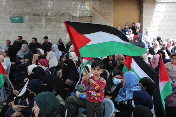 فلسطينيون يشاركون في مهرجان في مدينة نابلس دعما للاسرى والقدس في يوم الاسير الفلسطيني