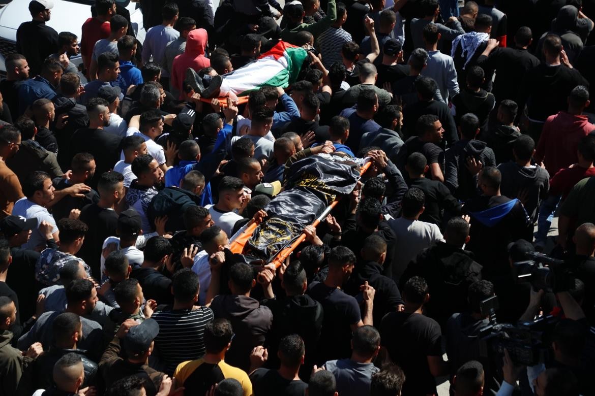 جنين - تشييع جثامين شهداء جنين شأس كممجي من كفر دان ومصطفى ابو الرب من مسلية في مسيرة حاشدة وسط المدينة  1.jpg
