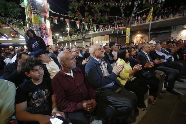 فلسطينيون يشاركون في مهرجان في مدينة نابلس دعما للاسرى والقدس في يوم الاسير الفلسطيني