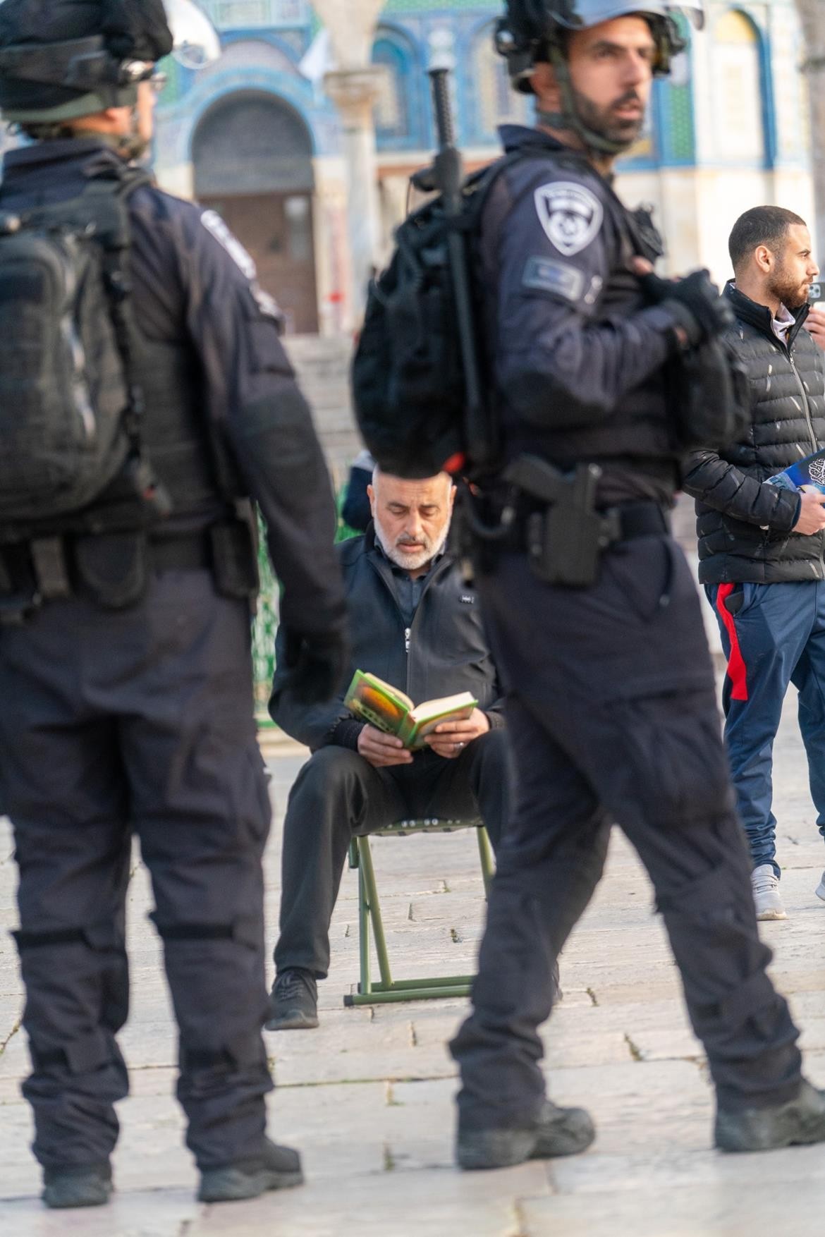 إصابات واعتقالات خلال اقتحام قوات الاحتلال والمستوطنين للمسجد الأقصى