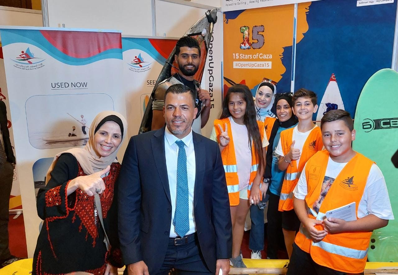 الاتحاد الفلسطيني للشراع والتجديف يشارك في معرض حملة 15 من نجوم غزة للتوعية وبناء التضامن الدولي مع القطاع المحاصر 5.jpg