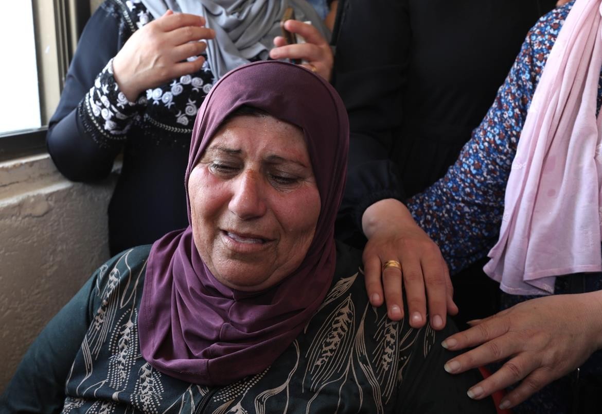 تشييع جثمان الشهيد بلال كبها (24 عاماً) لمثواه الاخير في بلدة يعبد قرب جنين 2.jpg