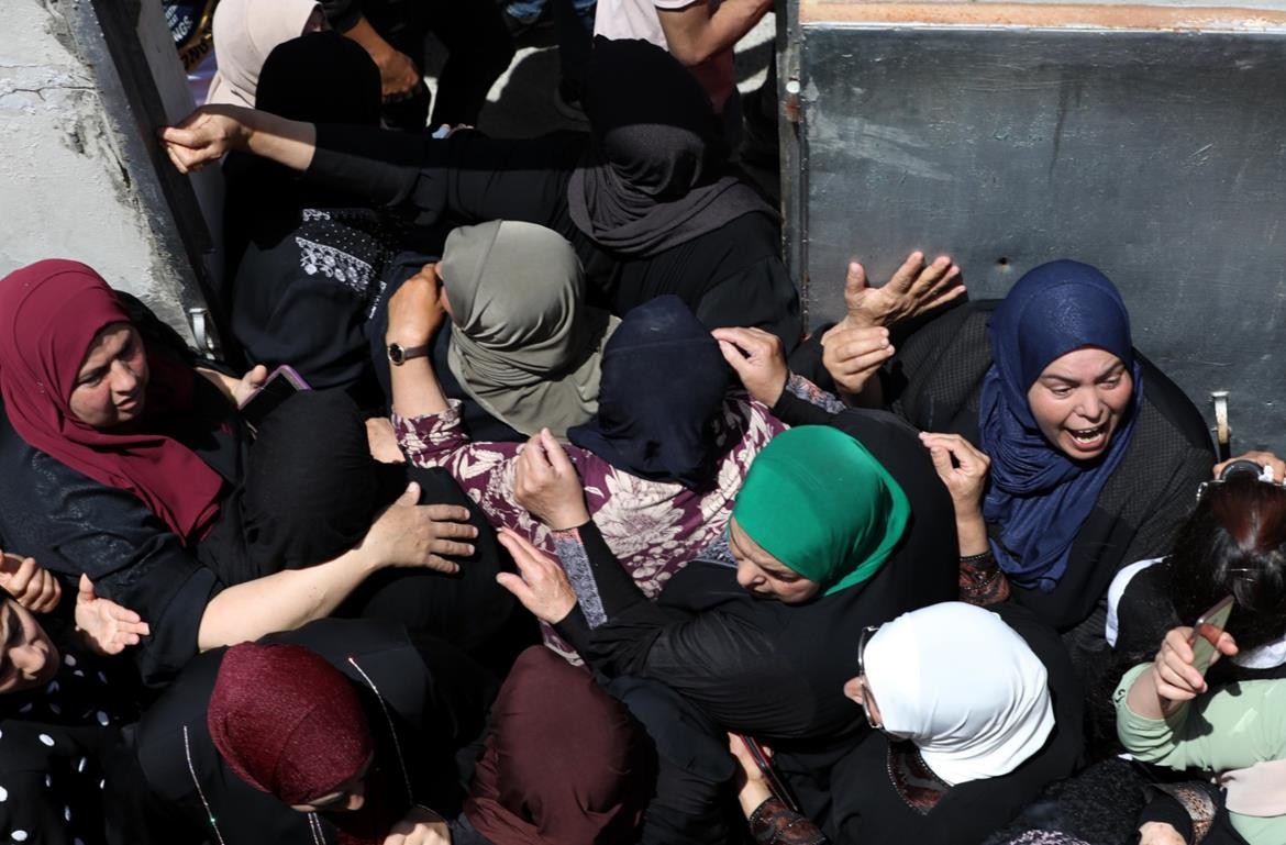 تشييع جثمان الشهيد بلال كبها (24 عاماً) لمثواه الاخير في بلدة يعبد قرب جنين