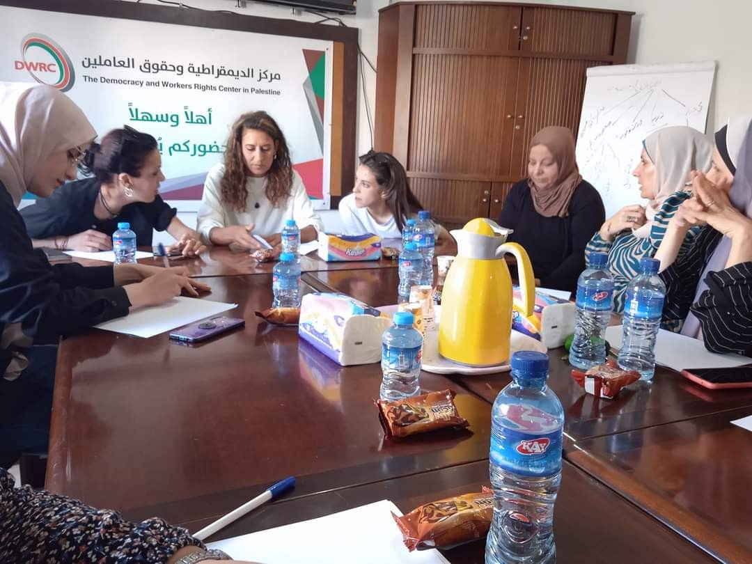 اختتام أعمال مؤتمر المرأة  بين غزة وإيطاليا في قطاع غزة بمشاركة الوفد الإيطالي النسوي 2.jpg