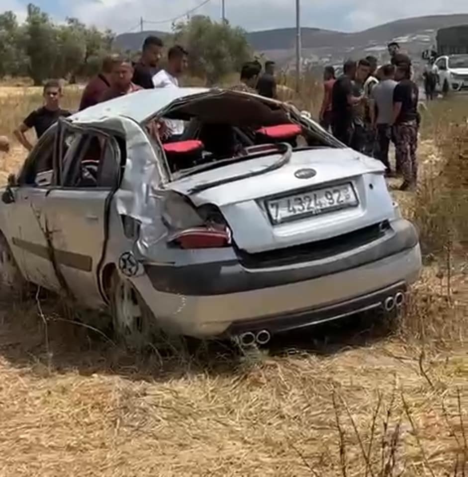 حادث سير وقع على شارع جنين نابلس 11.jpg