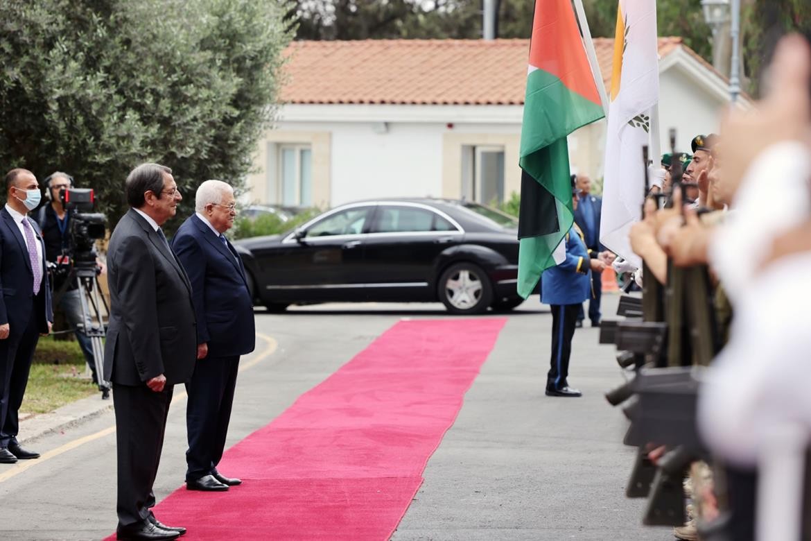 3فلسطين وقبرص توقعان عدة اتفاقيات تعاون.jpg