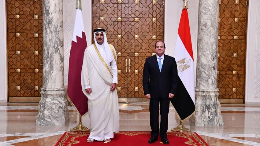 الرئيس عبد الفتاح السيسي يستقبل أمير دولة قطر بقصر الاتحادية  5.jpg