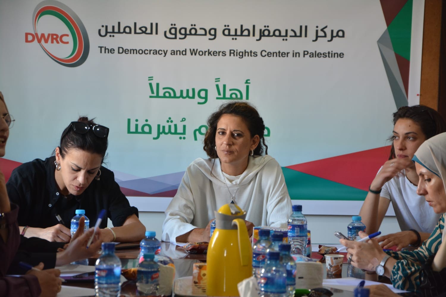 اختتام أعمال مؤتمر المرأة  بين غزة وإيطاليا في قطاع غزة بمشاركة الوفد الإيطالي النسوي.jpg