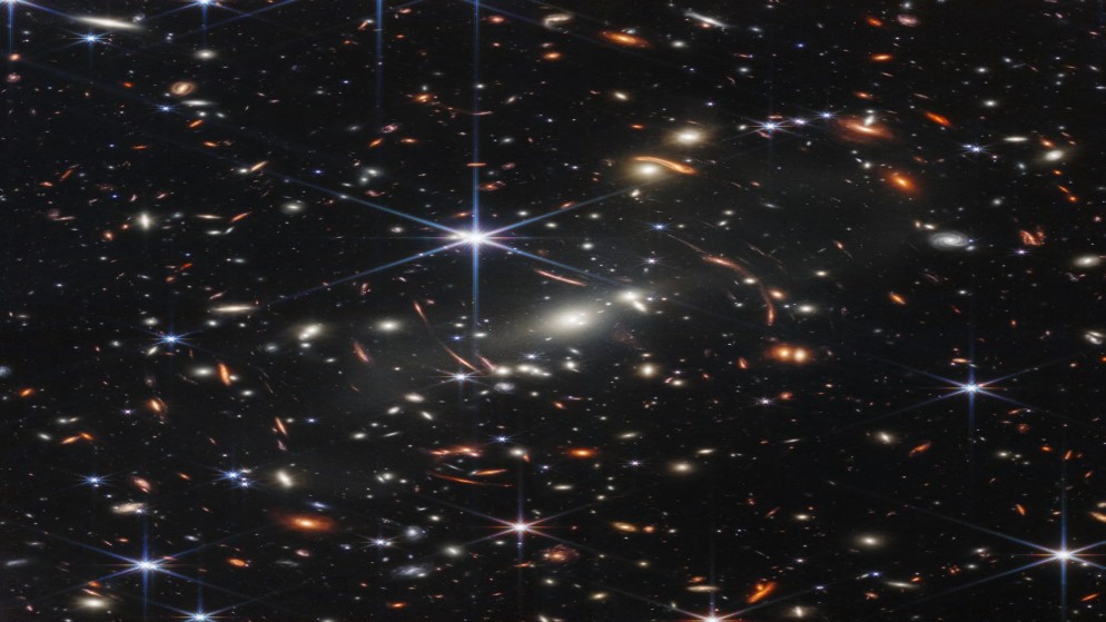 ناسا تنشر أعمق صورة للكون التقطها التلسكوب الفضائي جيمس ويب  1.jpeg