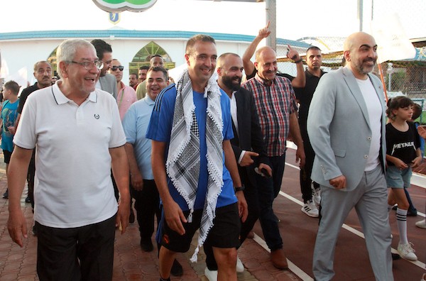 المدرب ديفيد هيرنانديز مدرب أحد الفئات السنية للناشئين بنادي ريال مدريد يزور قطاع غزة 27.jpg