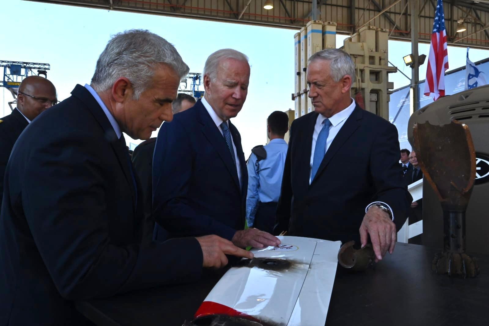 الرئيس الأمريكي جو بايدن يزور معرض الدفاع الجوي الإسرائيلي.jpg