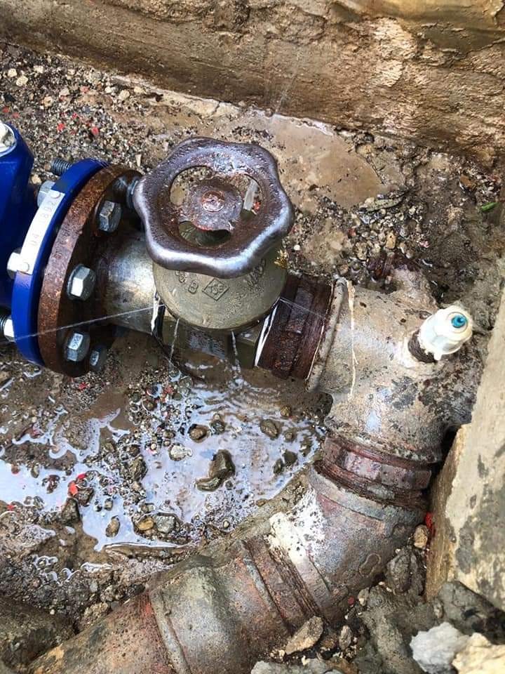 دائرة شؤون اللاجئين تعالج مشكلة كهرباء حي دير القاسي القديم بمخيم عين الحلوة وصيانة مولدها الكهربائي الرئيسي 6.jpg