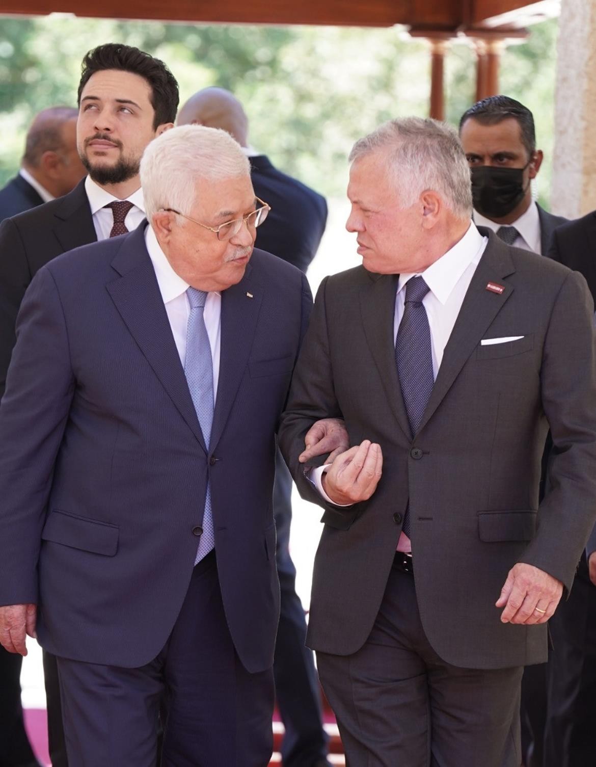 الرئيس محمود عباس يلتقي العاهل الأردني الملك عبد الله الثاني 6.jpg