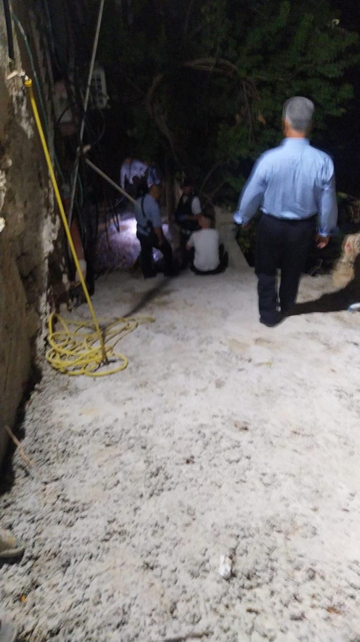 الشرطة أثناء البحث.jpeg