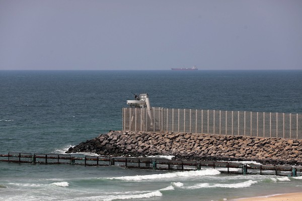 شاطئ بحر مدينة بيت لاهيا بالقرب من كيبوتس زيكيم الإسرائيلي شمال قطاع غزة 13.jpg