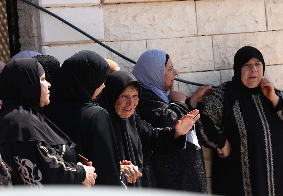 تشييع جثمان الشهيد صلاح صوافطة (58 عاما) إلى مثواه الأخير في طوباس 2.jpg