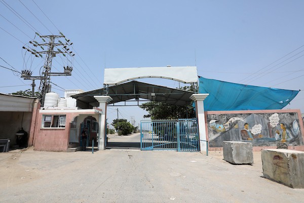 استمرار إغلاق جيش الاحتلال الإسرائيلي معبر بيت حانون-إيرز لليوم الثالث على التوالي شمال قطاع غزة.jpg