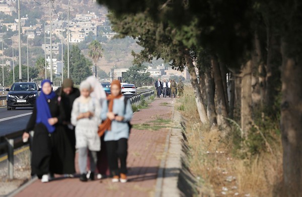 طلاب فلسطينيون يتوجهون الى مدرستهم في قريتي اللبن الشرقية والساوية جنوب نابلس 14.jpg
