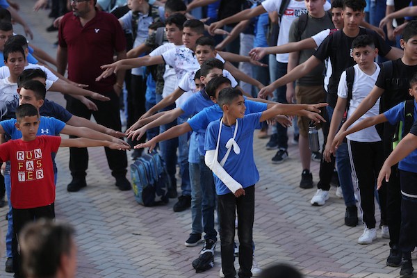 طلاب فلسطينيون يتوجهون الى مدرستهم في قريتي اللبن الشرقية والساوية جنوب نابلس 16(1).jpg