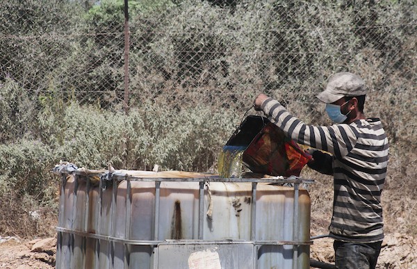 إنتاج الوقود من البلاستيك.. مشروع شبابي يُحارب البطالة في قطاع غزة 16.jpg