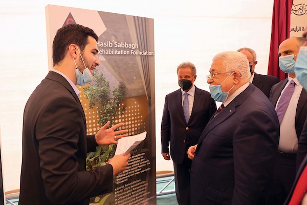 الرئيس الفلسطيني، محمود عباس يضع حجر الاساس لمؤسسة حسيب الصباغ و مؤسسة سعيد خوري في رام الله 6.JPG