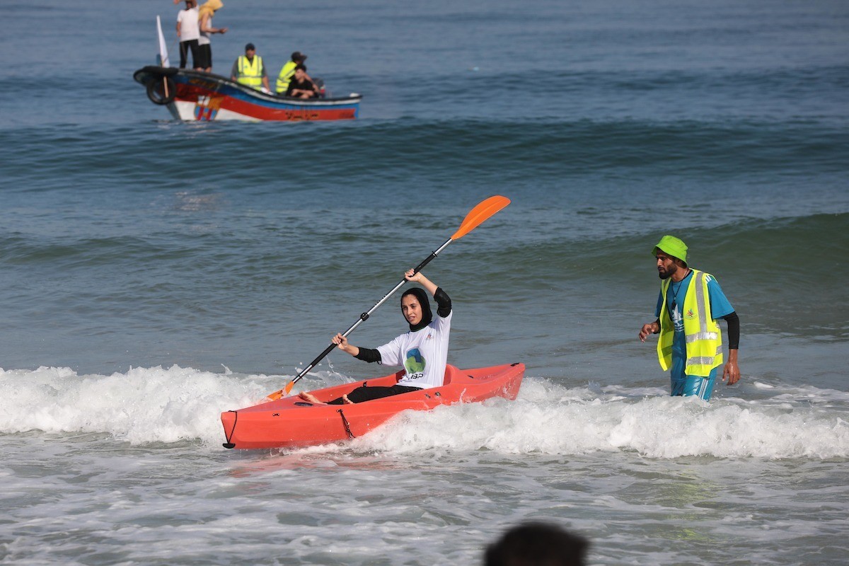 الاتحاد الفلسطيني للشراع والتجديف ينظّم بطولة التجديف الشاطئية الأولى على شاطئ بحر غزّة 32.jpg