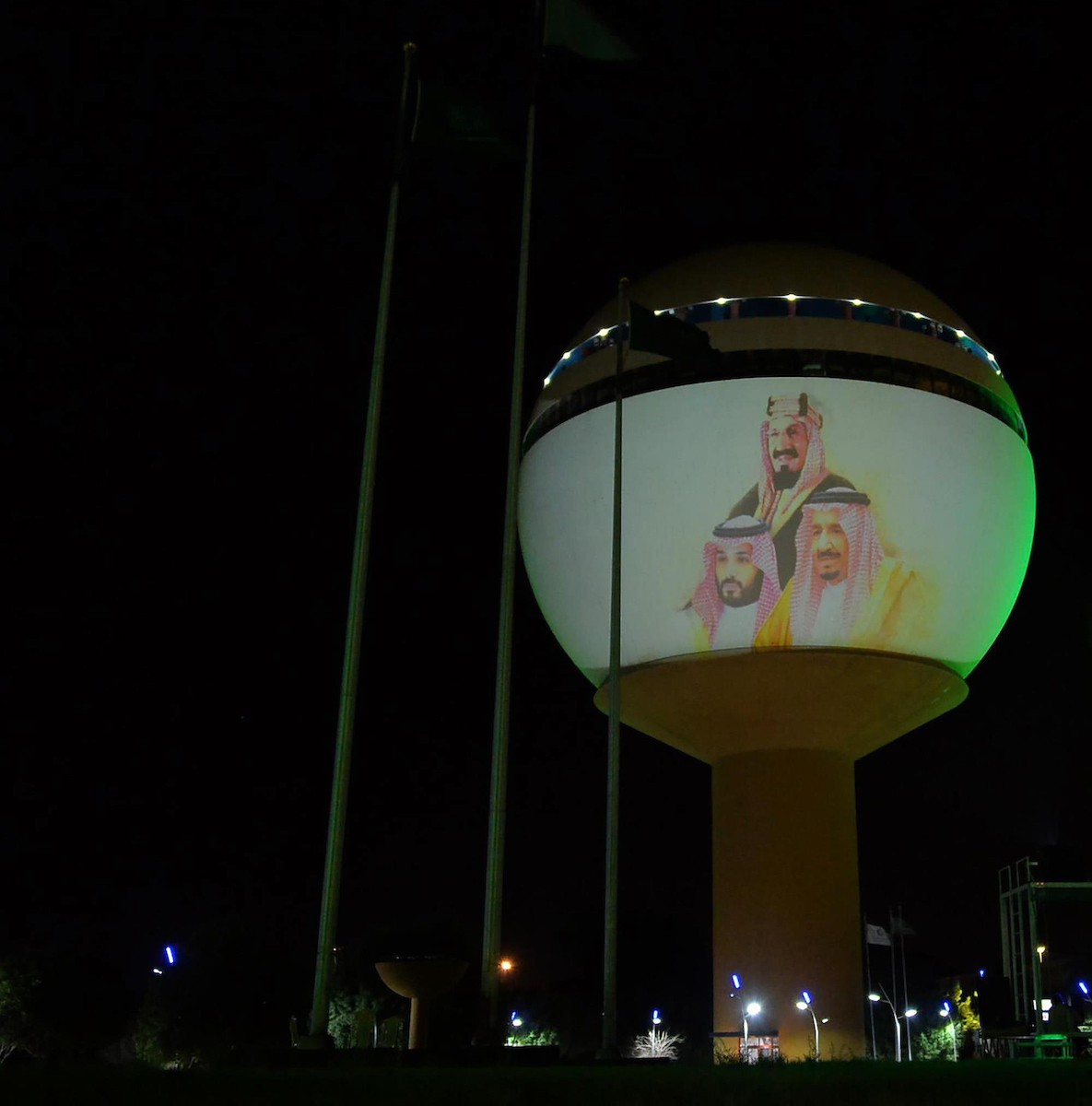 احتفالات السعوديون باليوم الوطني السعودي في الرياض 11.jpg