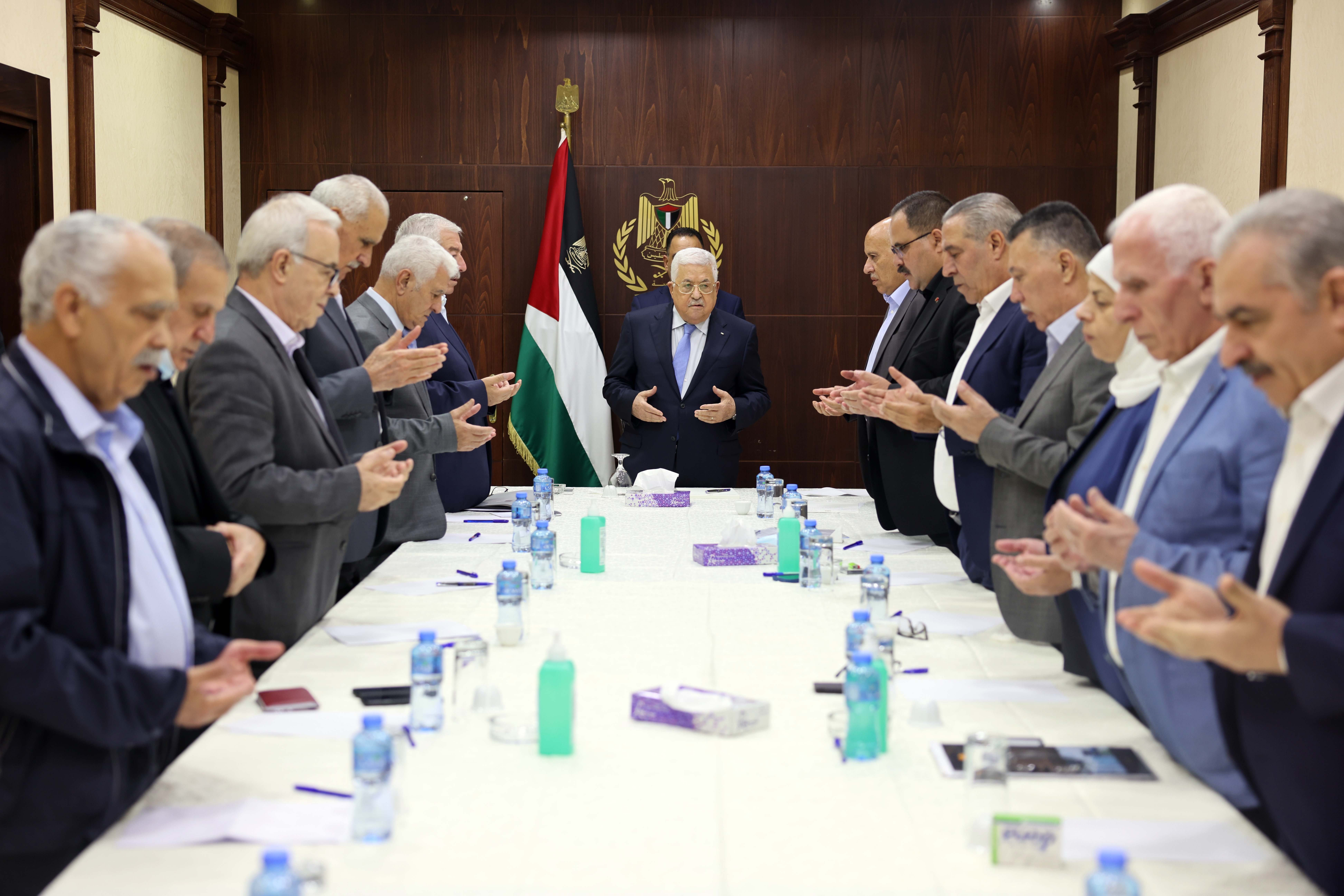 الرئيس محمود عباس أثناء اجتماع اللجنة المركزية لحركة فتح 1.jpg