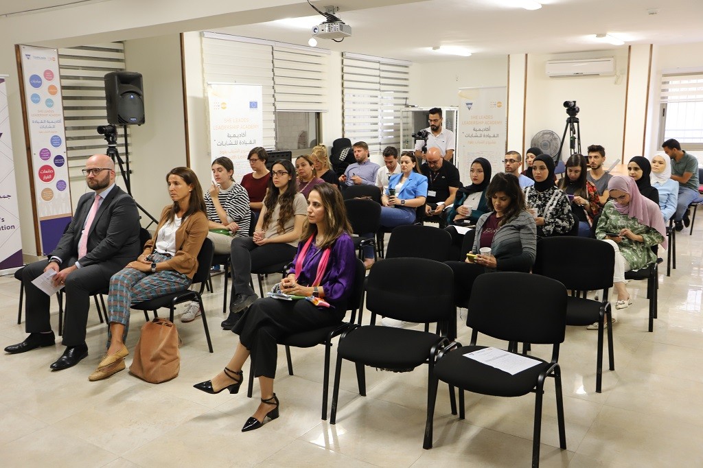اتحاد جمعيات الشابات المسيحية في فلسطين يحتفل بإطلاق 33 مبادرة مجتمعية 1.jpg