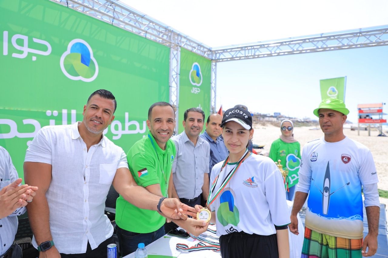 الاتحاد الفلسطيني للشراع والتجديف ينظّم بطولة التجديف الشاطئية الأولى على شاطئ بحر غزّة 8.jpg
