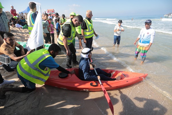 الاتحاد الفلسطيني للشراع والتجديف ينظم (بطولة التجديف الشاطئية الأولى) على شاطئ غزة برعاية شركة جوال 15.jpg