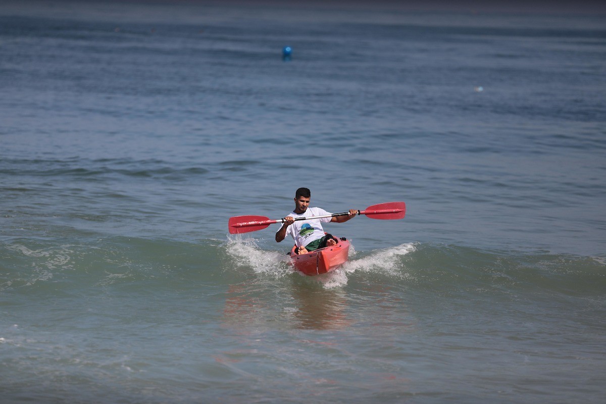 ششسالاتحاد الفلسطيني للشراع والتجديف ينظّم بطولة التجديف الشاطئية الأولى على شاطئ بحر غزّة.jpg