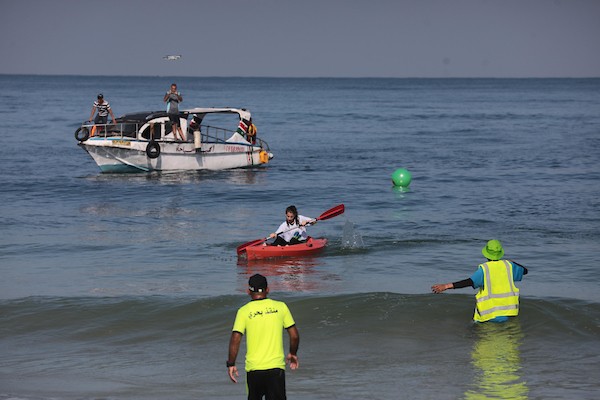 الاتحاد الفلسطيني للشراع والتجديف ينظم (بطولة التجديف الشاطئية الأولى) على شاطئ غزة برعاية شركة جوال 99.jpg