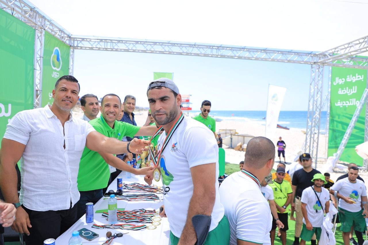الاتحاد الفلسطيني للشراع والتجديف ينظّم بطولة التجديف الشاطئية الأولى على شاطئ بحر غزّة 7854.jpg