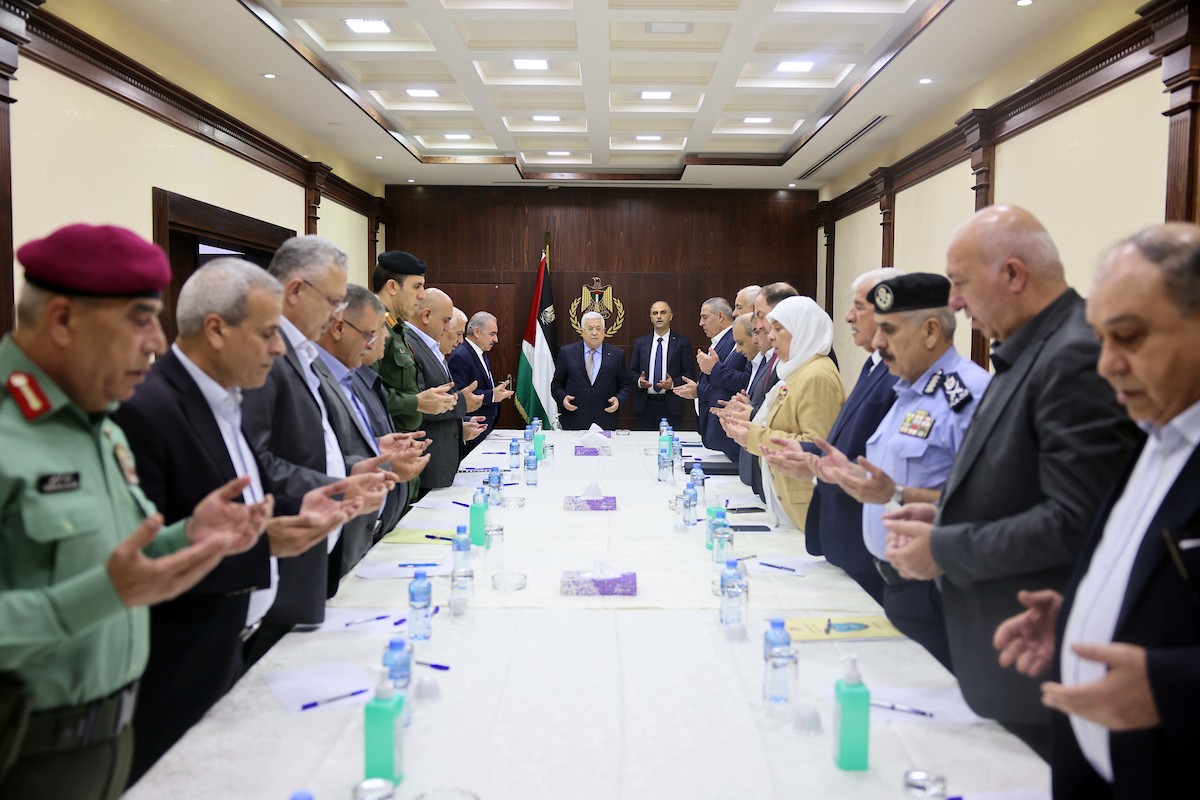 الرئيس الفلسطيني محمود عباس يجتمع مع المحافظين و قادة الأجهزة الأمنية في رام الله 1.JPG